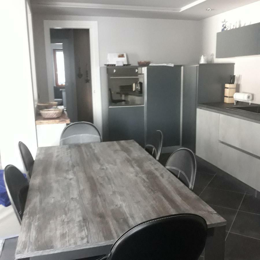 Appartement Felix à Giustino Extérieur photo